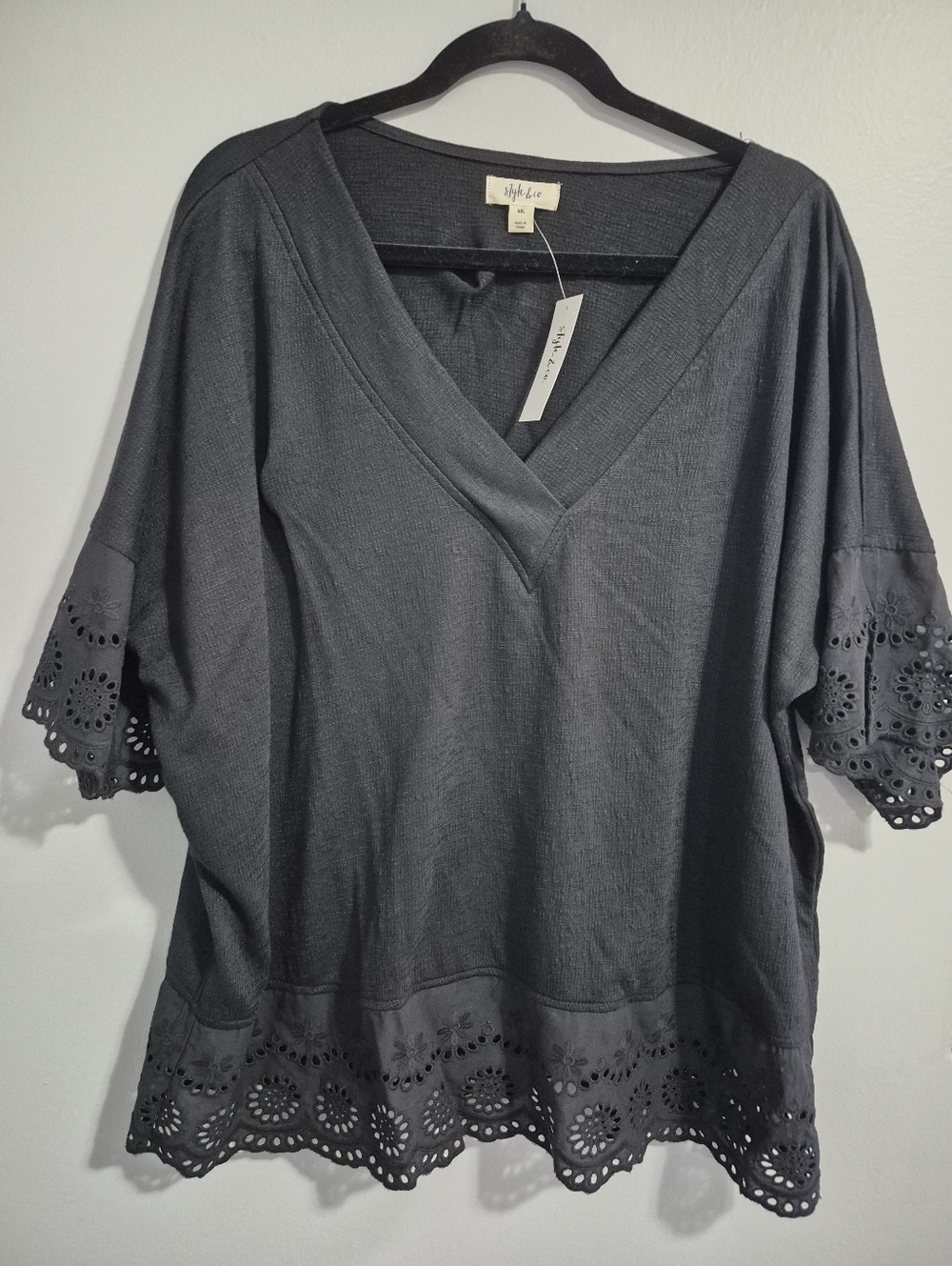 Black Eyelet-Hem V-Neck Women's Top